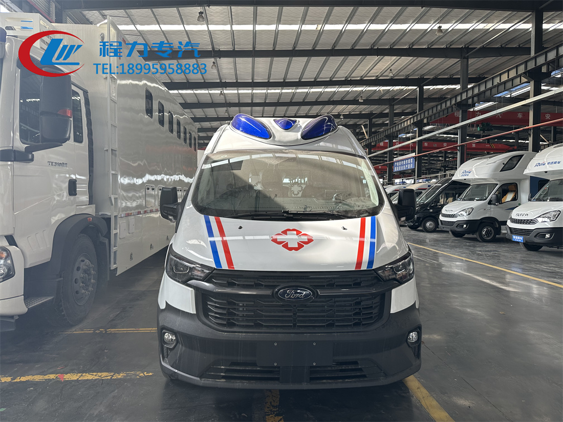福特新全顺监护型救护车（汽油）